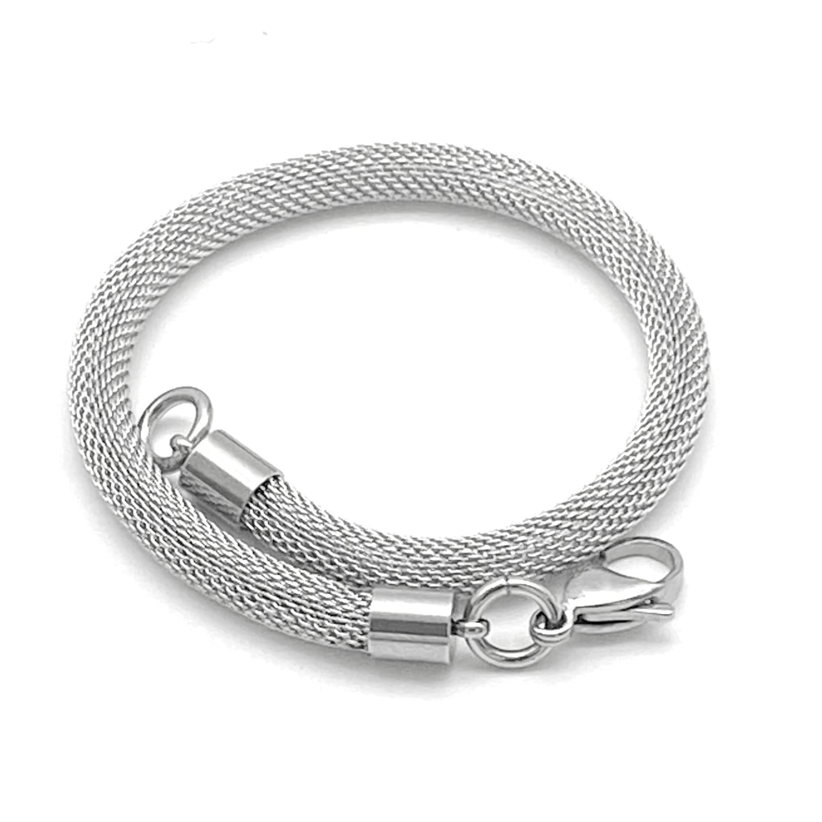 𝐏𝐫𝐞𝐦𝐢𝐮𝐦 𝐌𝐢𝐧𝐢𝐦𝐚𝐥𝐢𝐬𝐭 𝐒𝐢𝐥𝐯𝐞𝐫 𝐌𝐞𝐬𝐡 𝐁𝐫𝐚𝐜𝐞𝐥𝐞𝐭 – 𝐒𝐥𝐞𝐞𝐤 & 𝐒𝐨𝐩𝐡𝐢𝐬𝐭𝐢𝐜𝐚𝐭𝐞𝐝