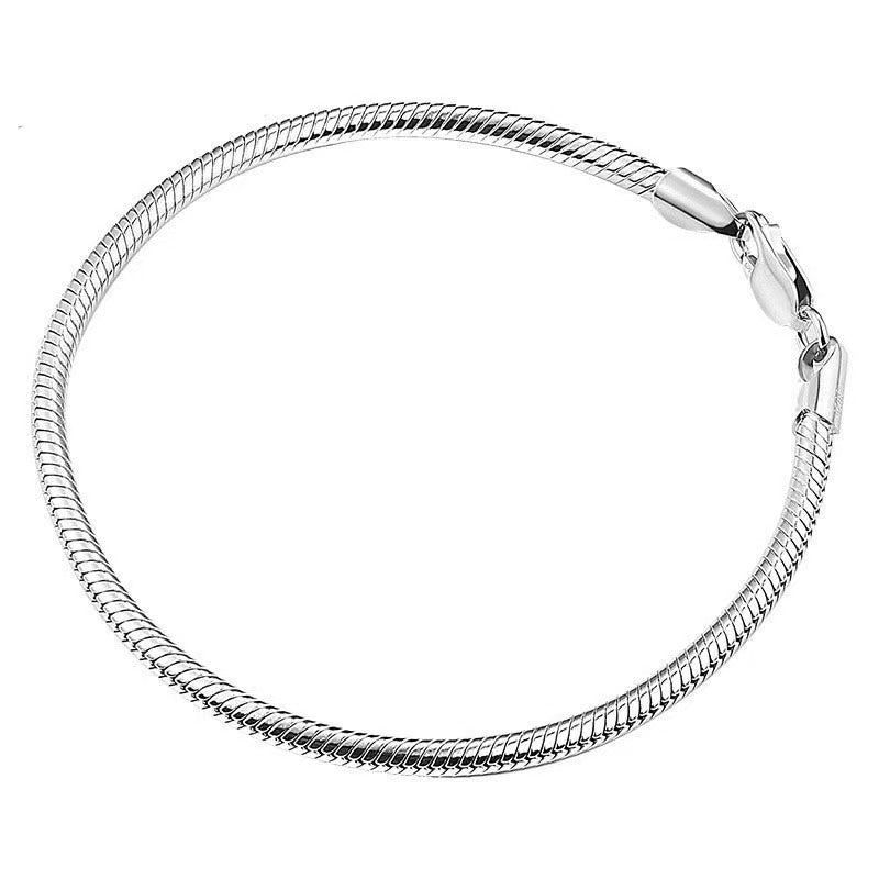 𝐌𝐨𝐨𝐧𝐥𝐢𝐠𝐡𝐭 𝐆𝐥𝐨𝐰 𝐒𝐢𝐥𝐯𝐞𝐫 𝐒𝐧𝐚𝐤𝐞 𝐂𝐡𝐚𝐢𝐧 𝐁𝐫𝐚𝐜𝐞𝐥𝐞𝐭 – 𝐄𝐥𝐞𝐠𝐚𝐧𝐭 & 𝐅𝐥𝐮𝐢𝐝